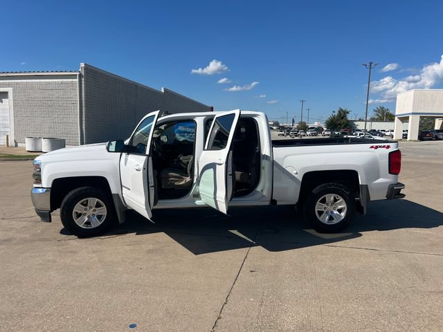 Used 2018 Chevrolet Silverado 1500 LT w/ All Star Edition AWD/4WD image 3