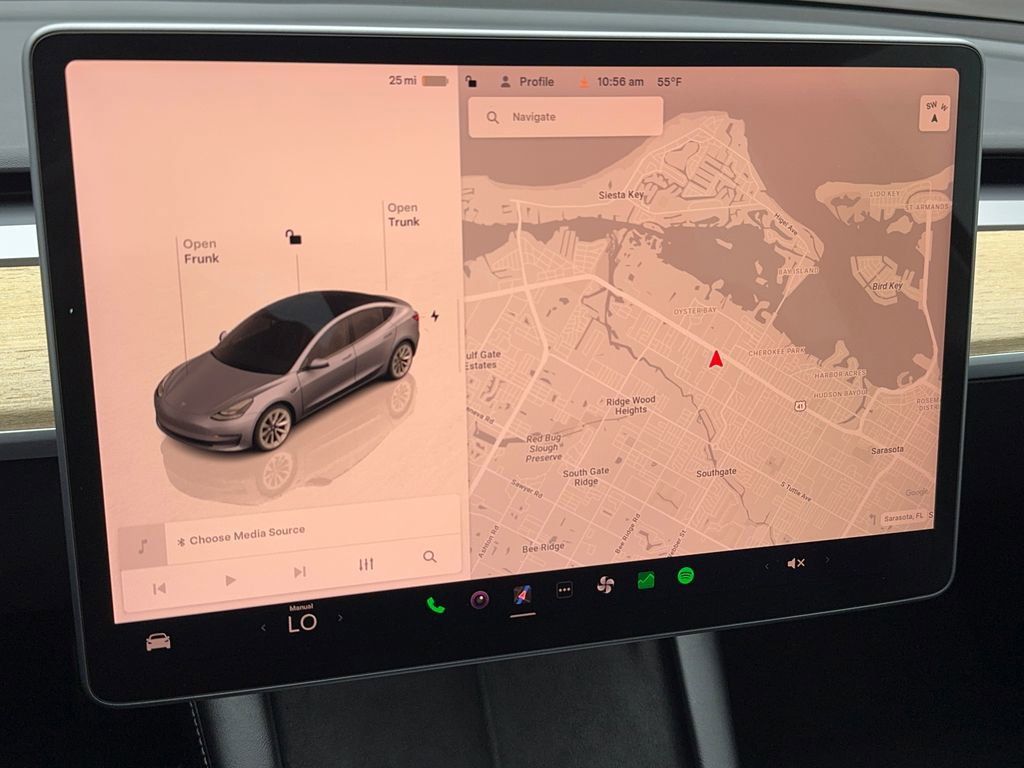 Used 2023 Tesla Model 3 Standard Range RWD image 26