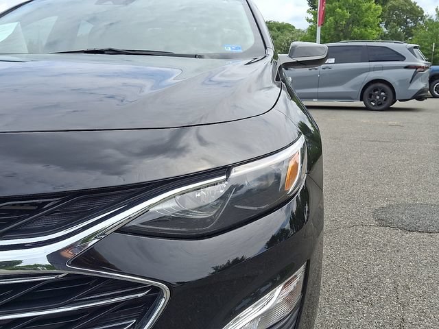Used 2025 Chevrolet Malibu LS FWD image 9