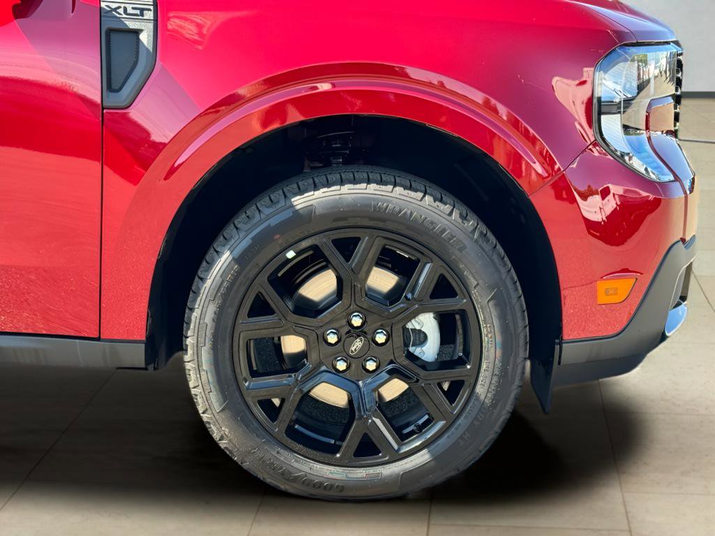 New 2025 Ford Maverick XLT w/ XLT Luxury Package AWD/4WD image 40