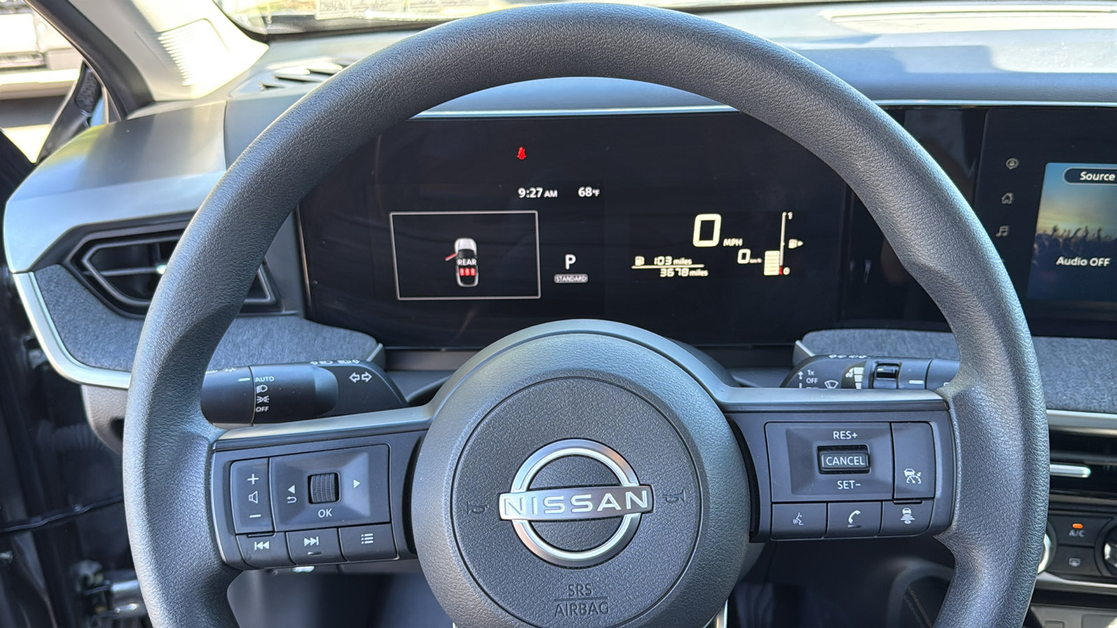 Certified 2025 Nissan Kicks SV AWD/4WD image 9