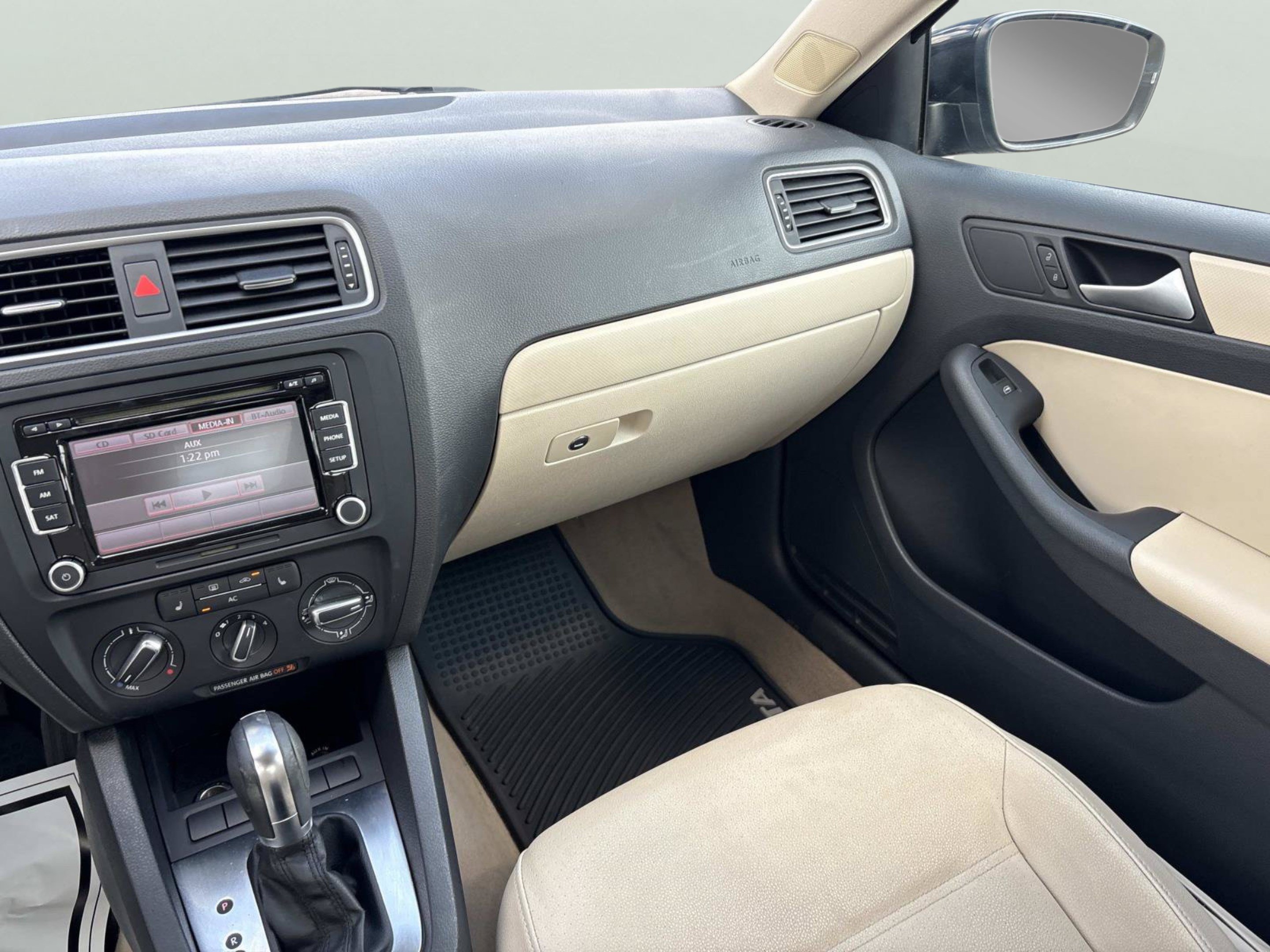 Used 2012 Volkswagen Jetta SE FWD image 10