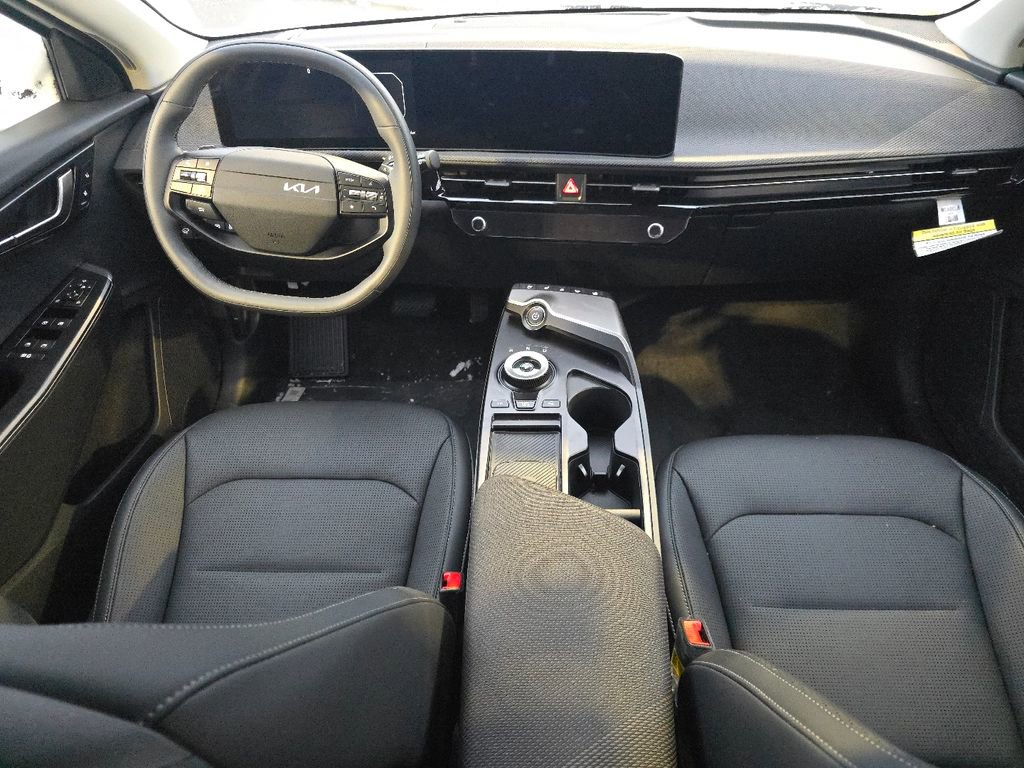 New 2025 Kia EV6 Wind image 21