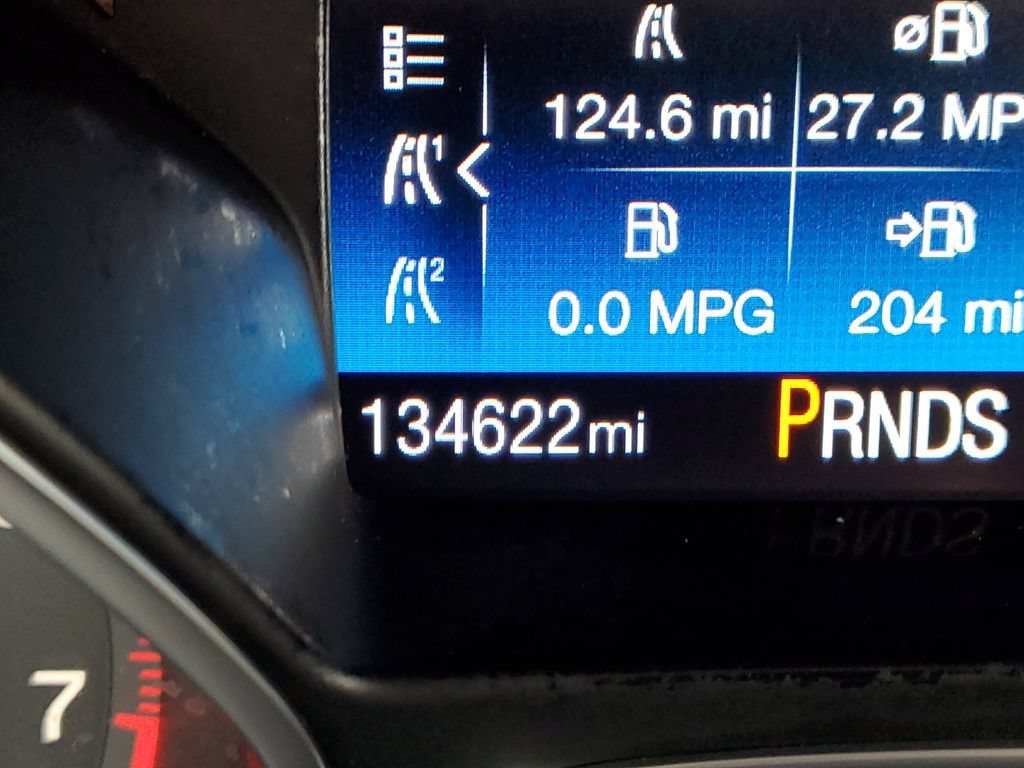 Used 2018 Ford Focus SEL w/ Cold Weather Package FWD image 13