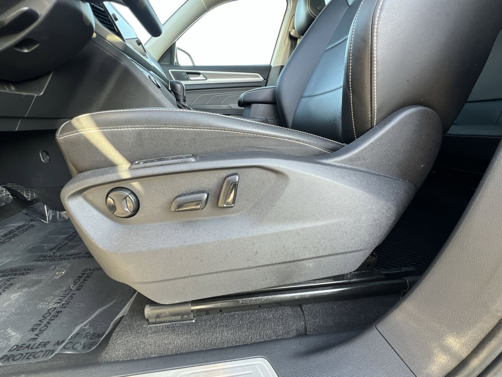 Used 2022 Volkswagen Atlas SEL image 14