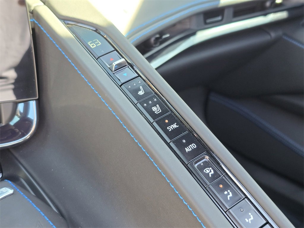 Used 2025 Chevrolet Corvette Z06 w/ Z07 Performance Package image 25