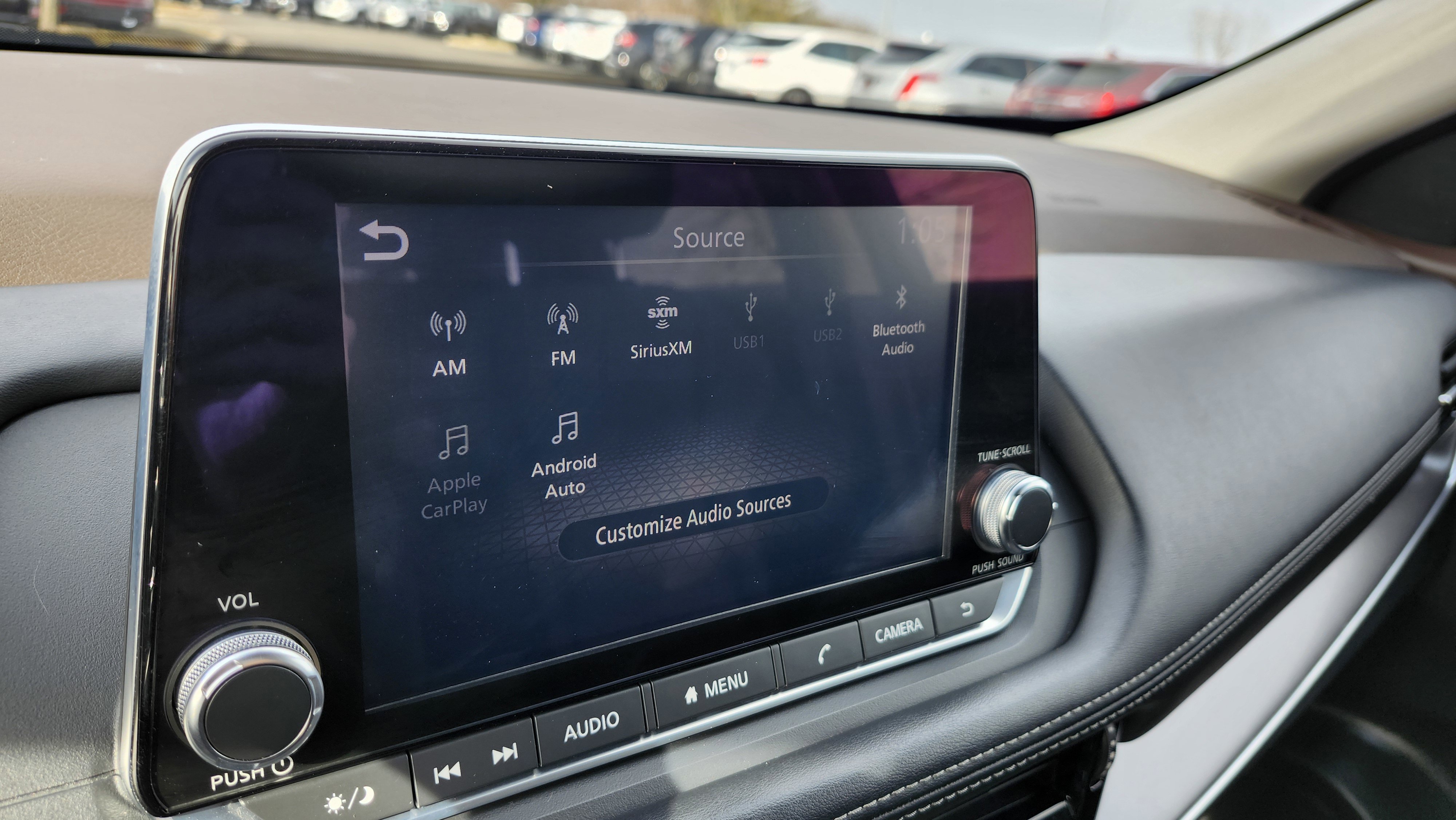 Used 2021 Nissan Rogue SV image 4