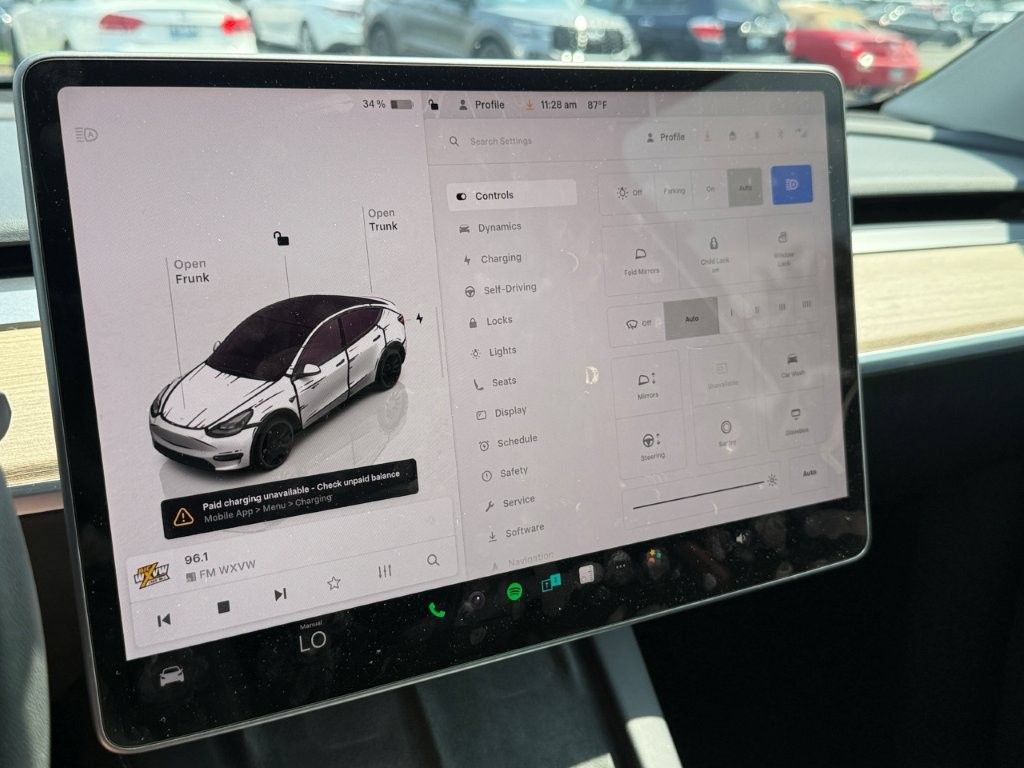 Used 2023 Tesla Model Y Long Range AWD/4WD image 23