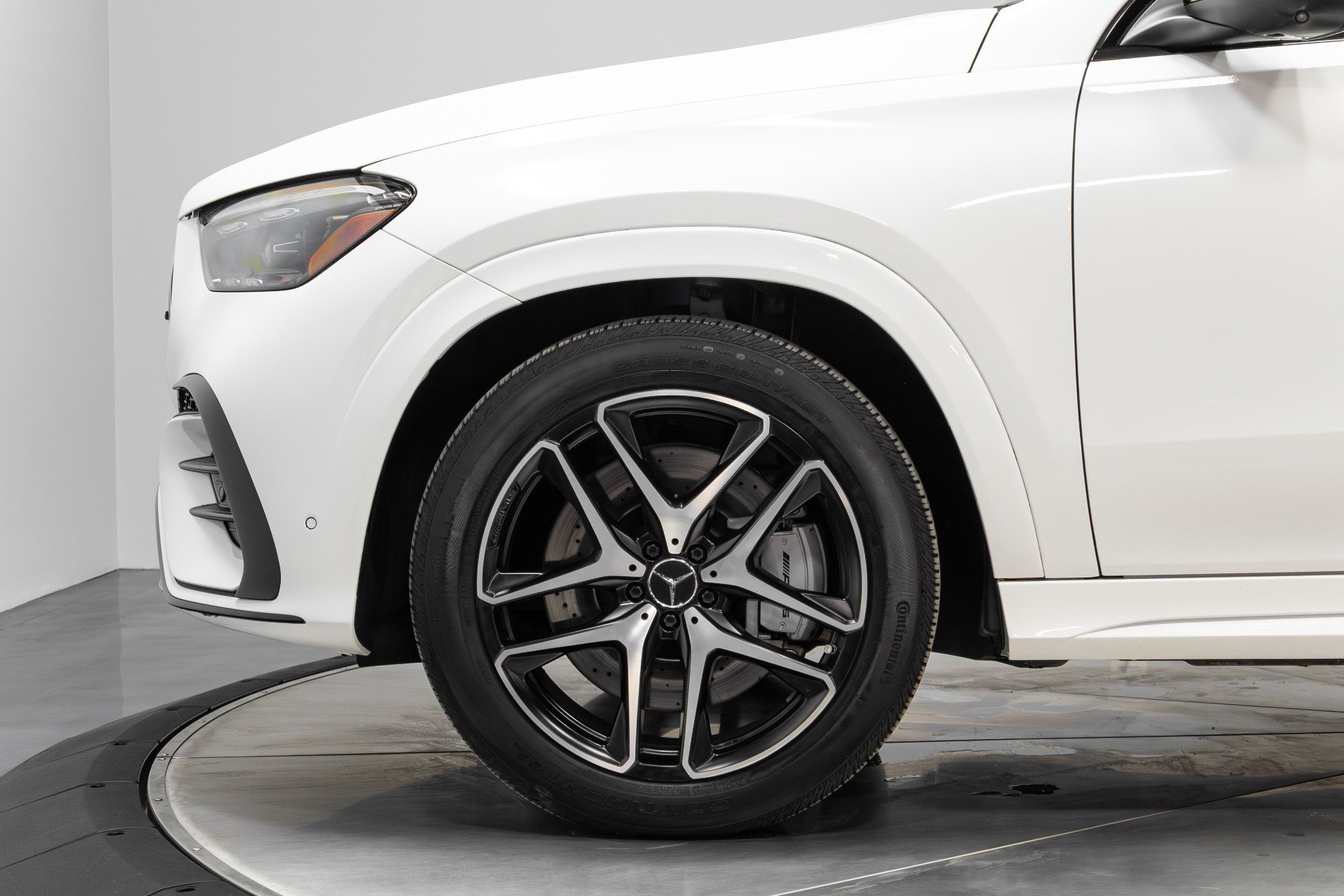 Used 2024 Mercedes-Benz GLE 53 AMG 4MATIC Coupe image 37