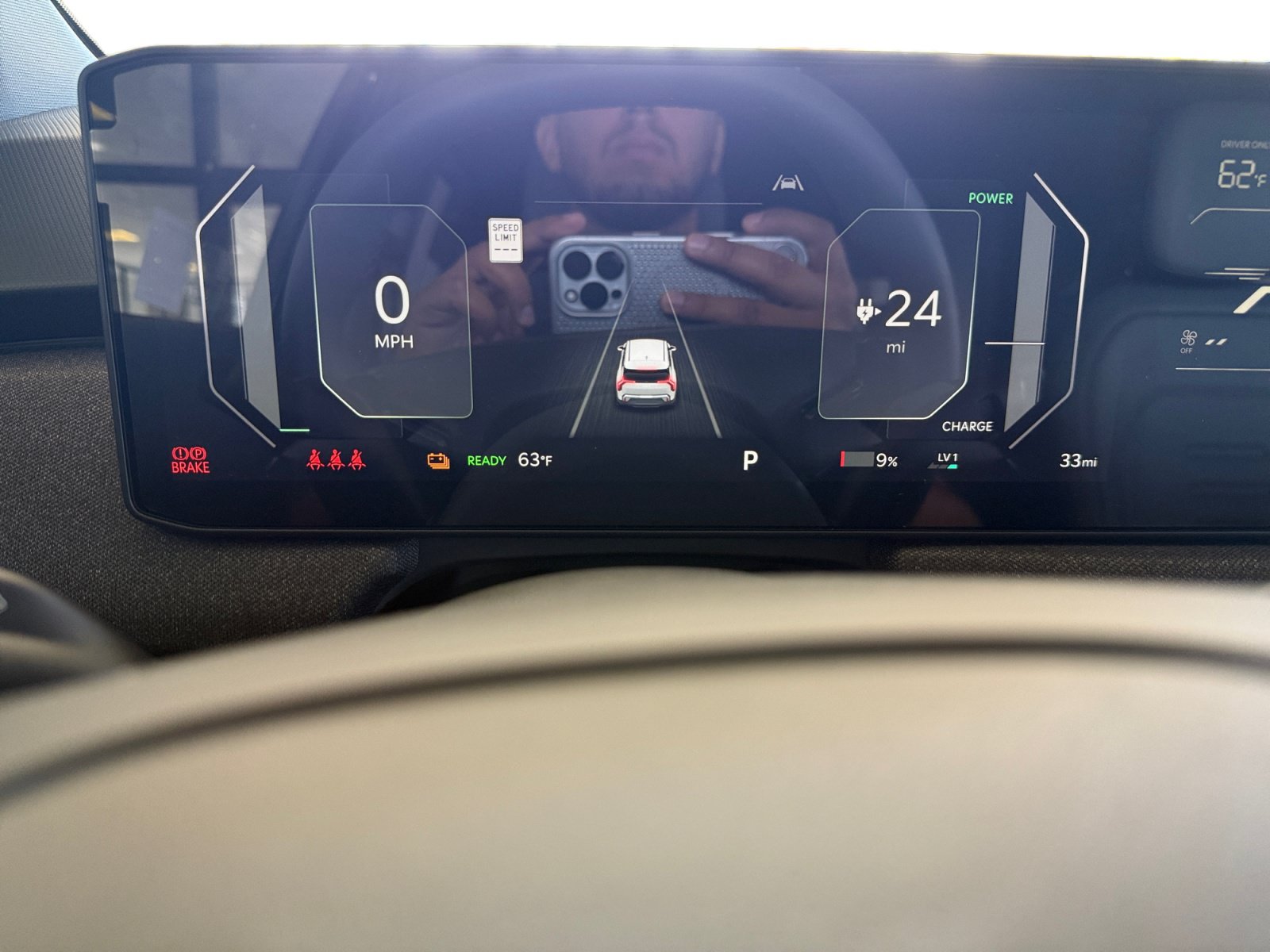 New 2027 Kia EV3 Land FWD image 11