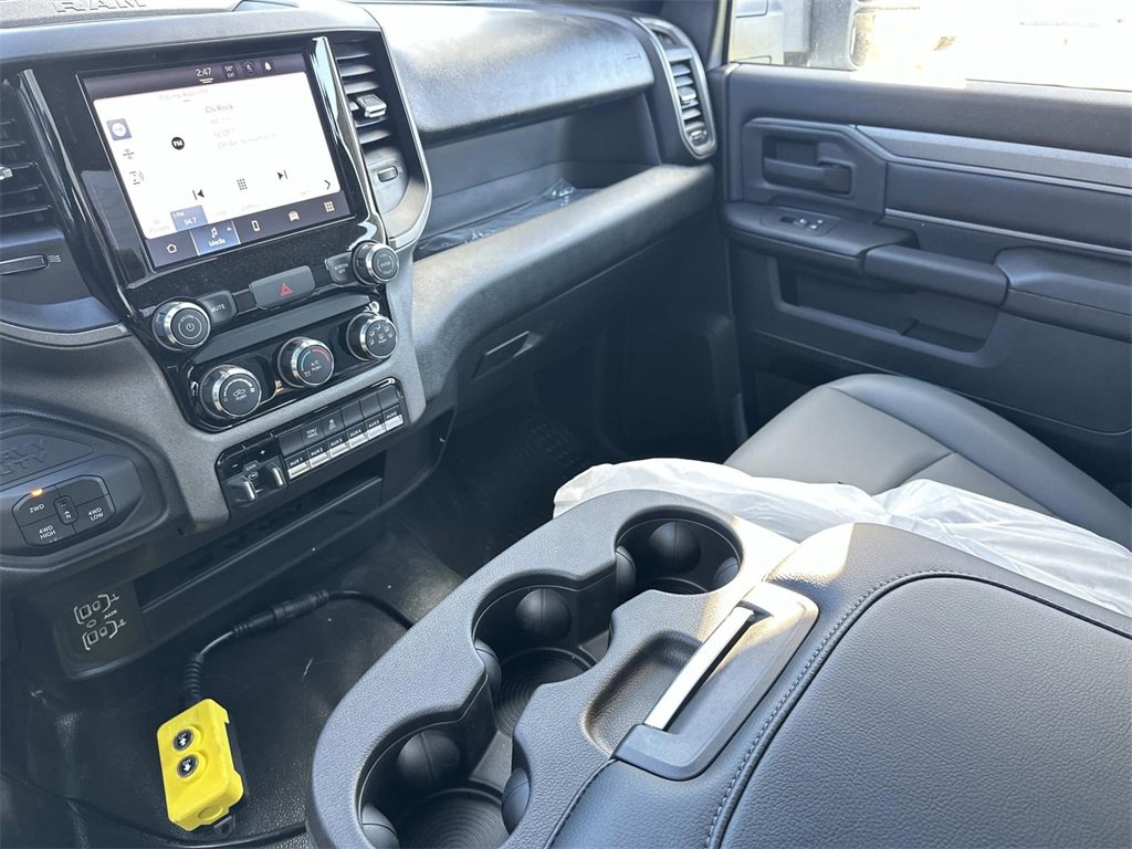 New 2026 RAM 3500 Tradesman w/ Chrome Appearance Group image 15