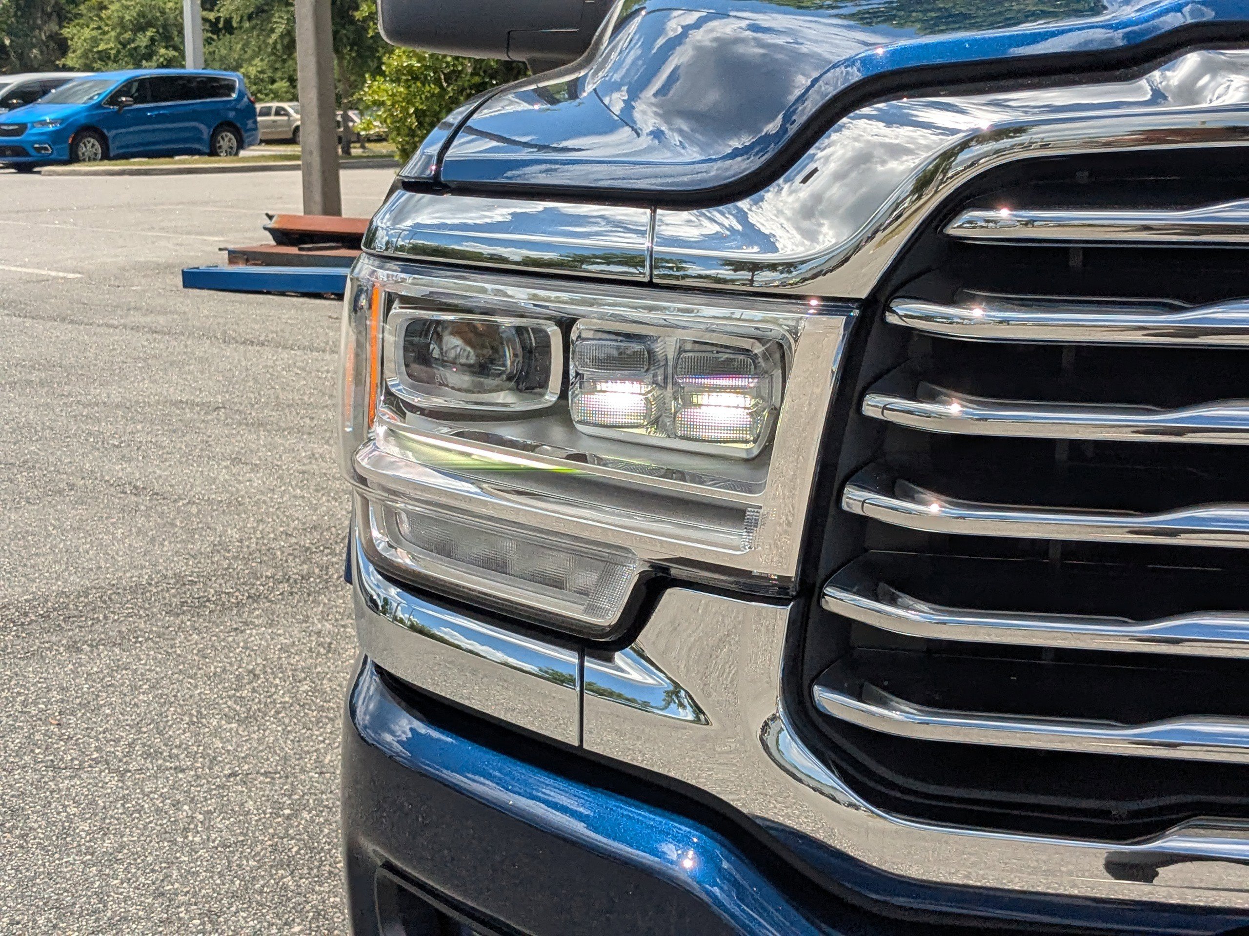 Certified 2024 RAM 2500 Limited w/ Safety Group AWD/4WD image 8