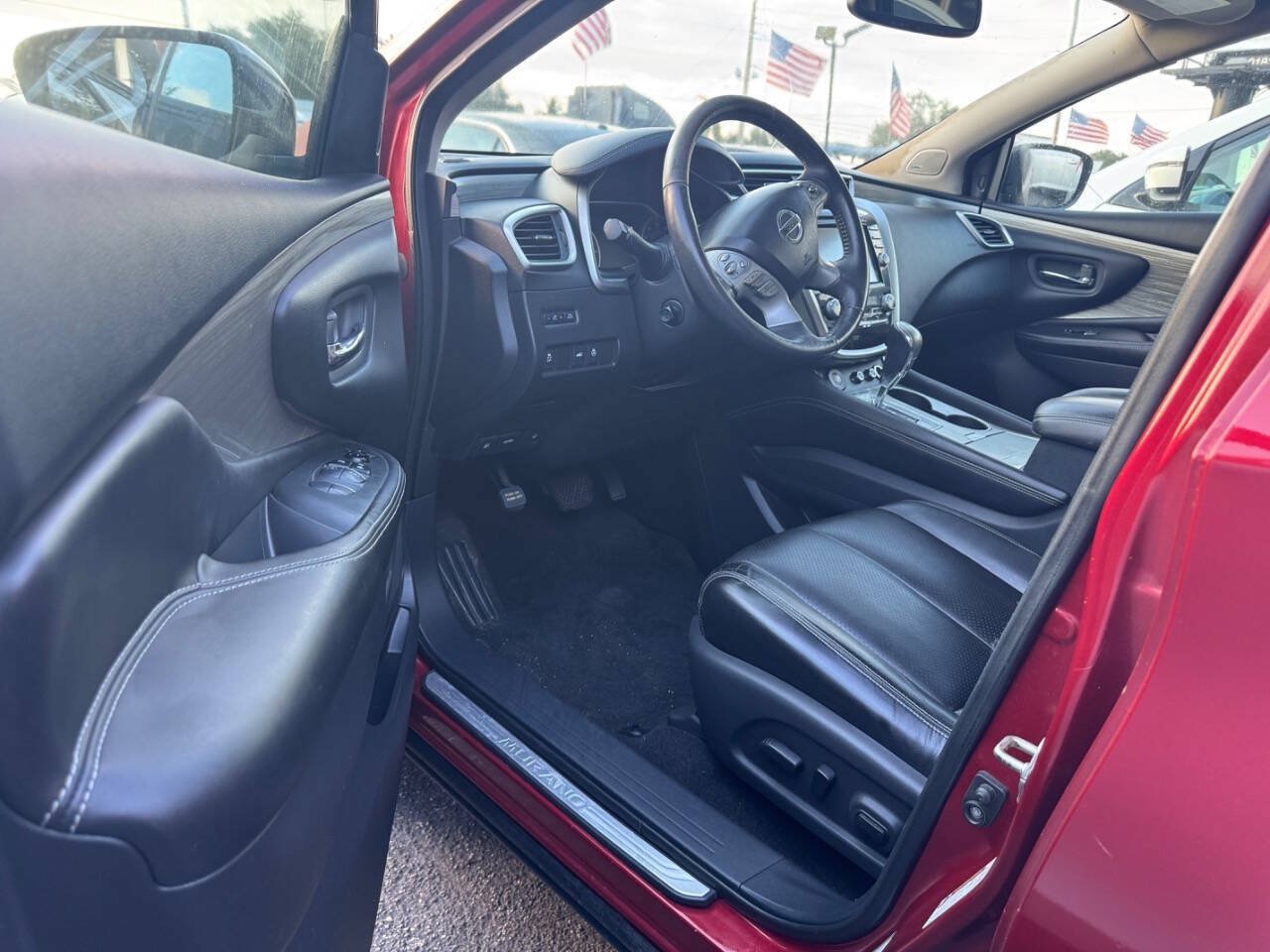 Used 2015 Nissan Murano Platinum w/ Platinum Technology Package FWD image 7