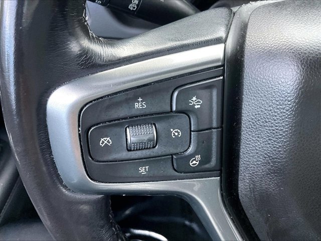 Used 2021 Chevrolet Suburban LT w/ Luxury Package RWD image 19