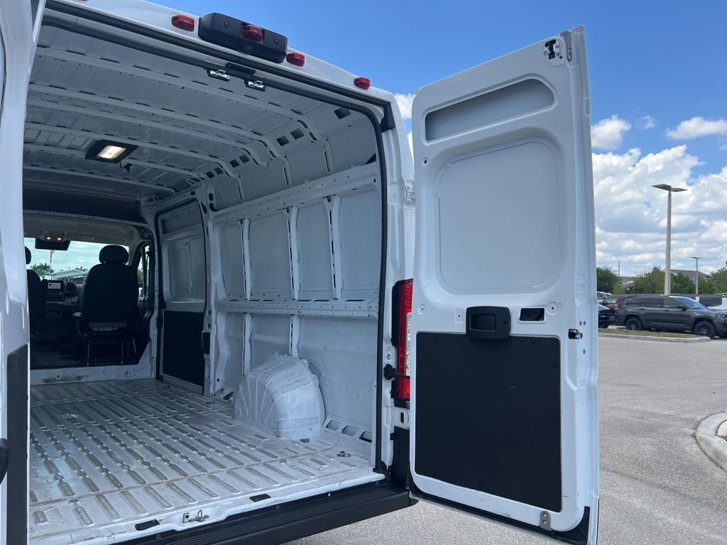 Used 2025 RAM ProMaster 3500 w/ Convenience Group FWD image 46