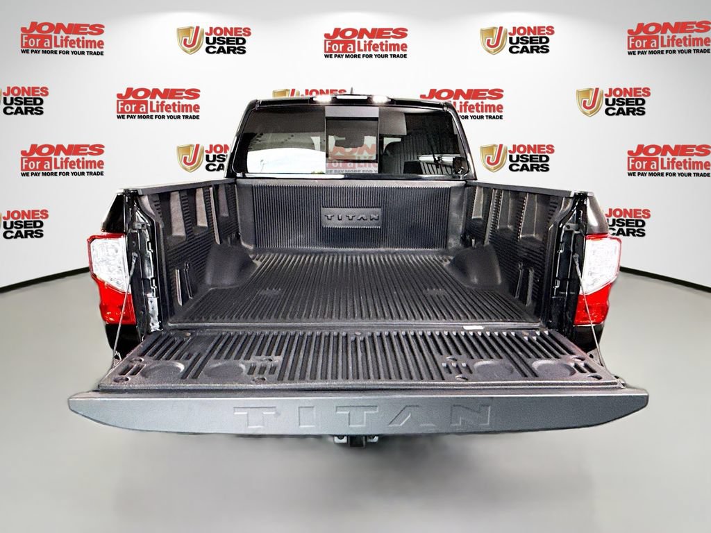 Certified 2024 Nissan Titan SV w/ SV Convenience Package AWD/4WD image 27