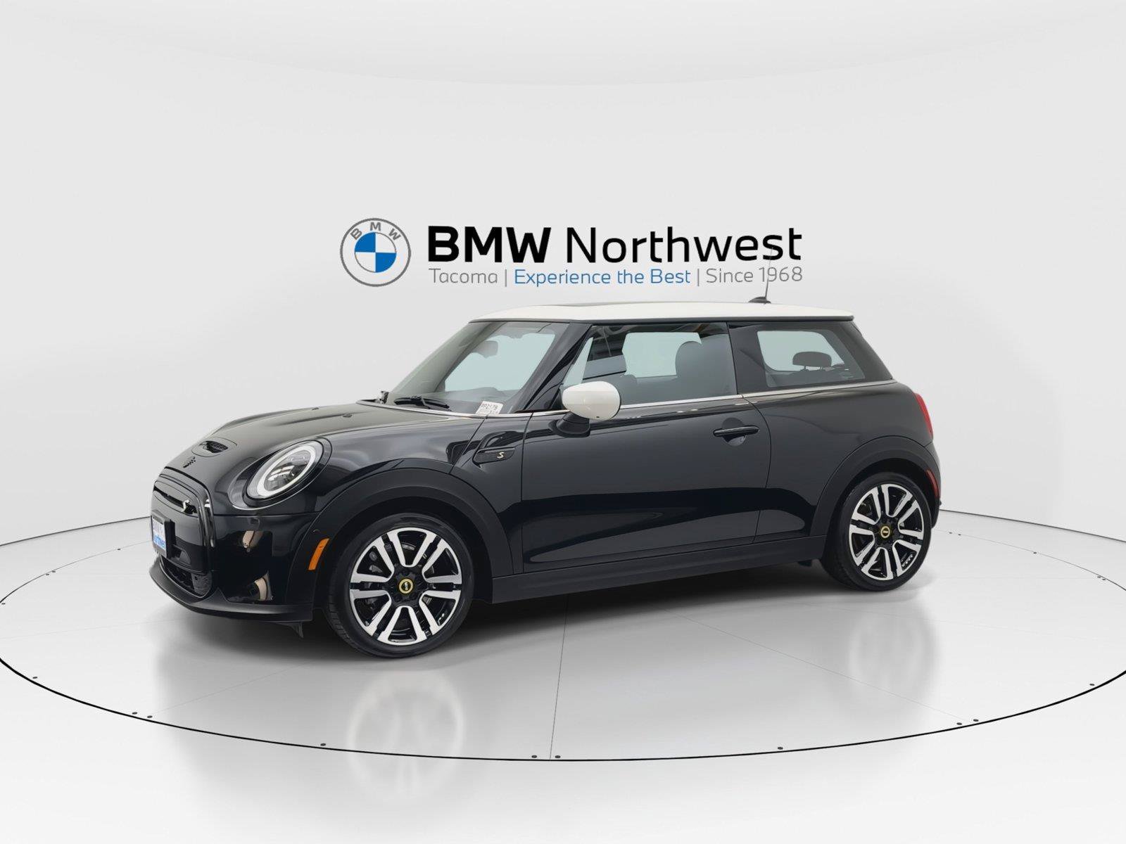 Used 2023 MINI Cooper SE FWD image 9