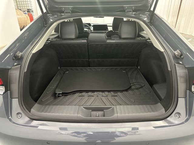 Used 2023 Toyota Prius XLE image 24