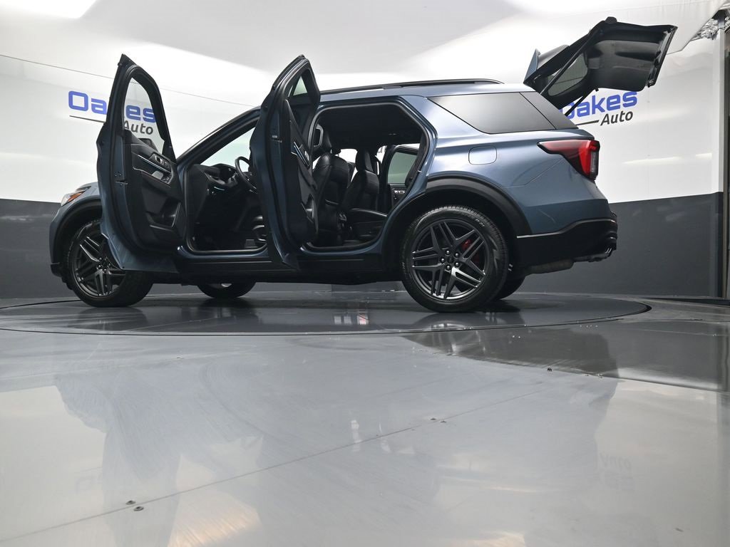 Used 2025 Ford Explorer ST w/ Sun And Sound Package image 66