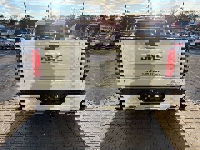New 2026 GMC Sierra 1500 Denali Ultimate image 10