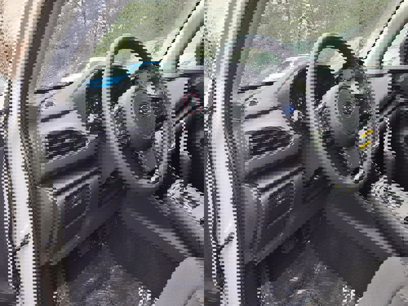 Used 2025 Subaru Crosstrek 2.0i image 19