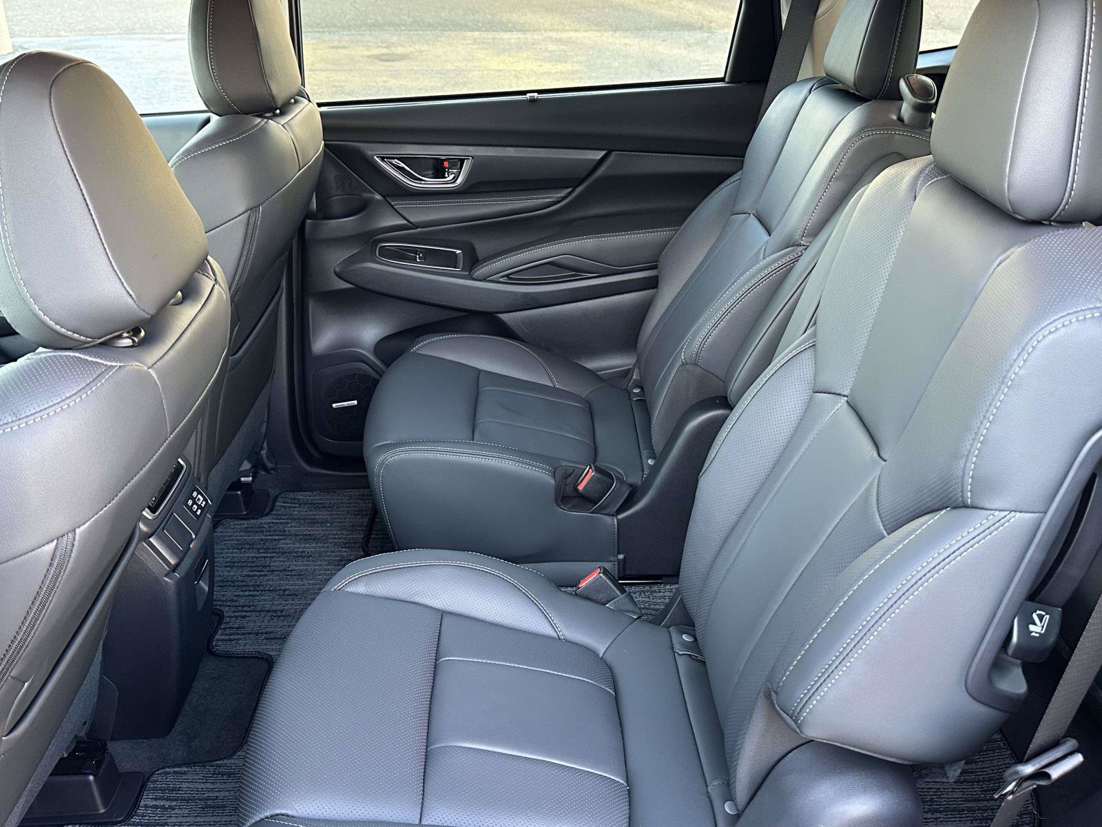 New 2027 Subaru Ascent Limited AWD/4WD image 12