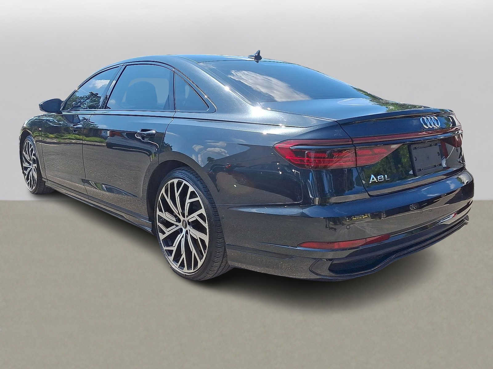 Used 2023 Audi A8 L 3.0T w/ Luxury Package AWD/4WD image 28