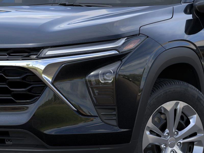 New 2026 Chevrolet Trax LS w/ Driver Confidence Package image 10