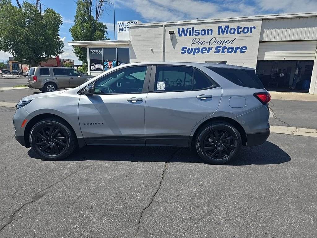 Used 2024 Chevrolet Equinox LS w/ Sport Edition AWD/4WD image 9