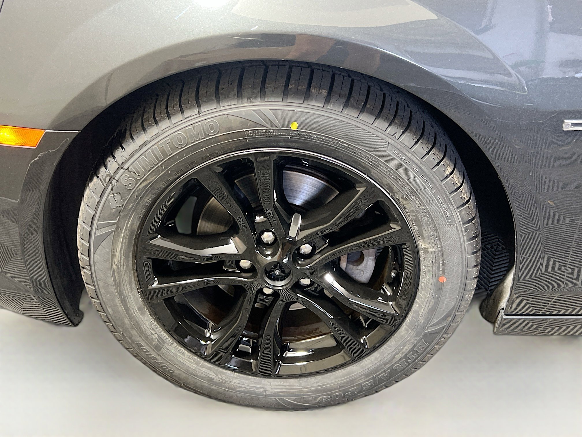 Used 2015 Chevrolet Camaro LS RWD image 10