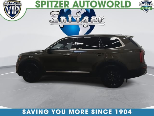 Used 2020 Kia Telluride SX w/ SX Prestige Package image 3