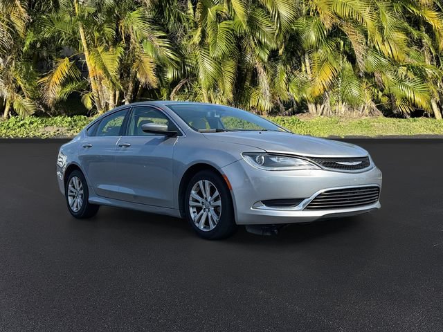 Used 2015 Chrysler 200 Limited w/ Convenience Group FWD image 2
