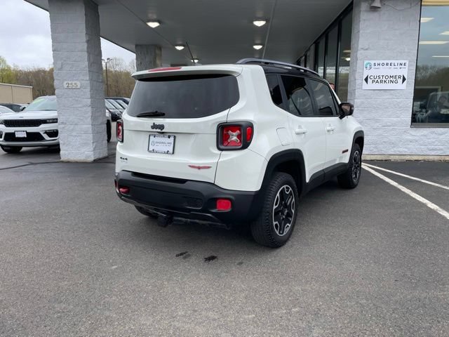 Used 2015 Jeep Renegade Trailhawk AWD/4WD image 5
