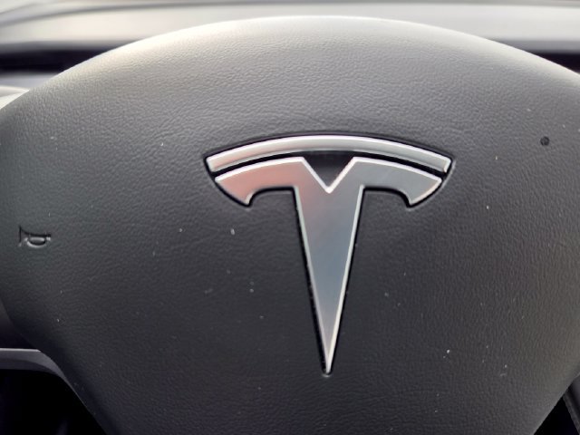 Used 2023 Tesla Model 3 Standard Range RWD image 41