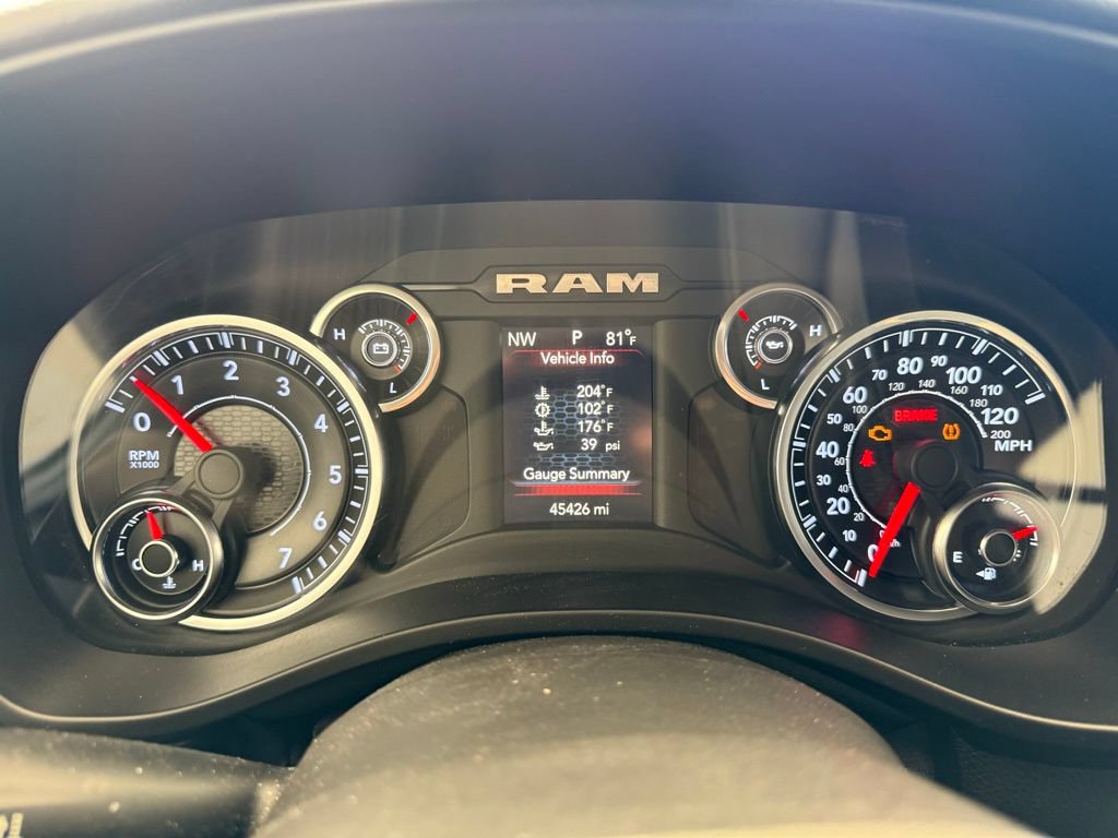 Used 2019 RAM 1500 Big Horn RWD image 25