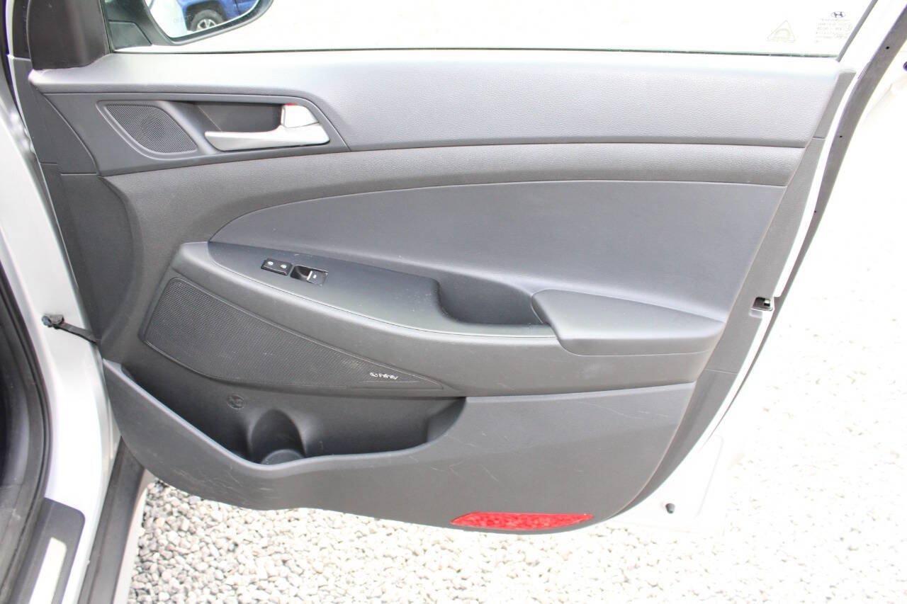 Used 2019 Hyundai Tucson Limited AWD/4WD image 22