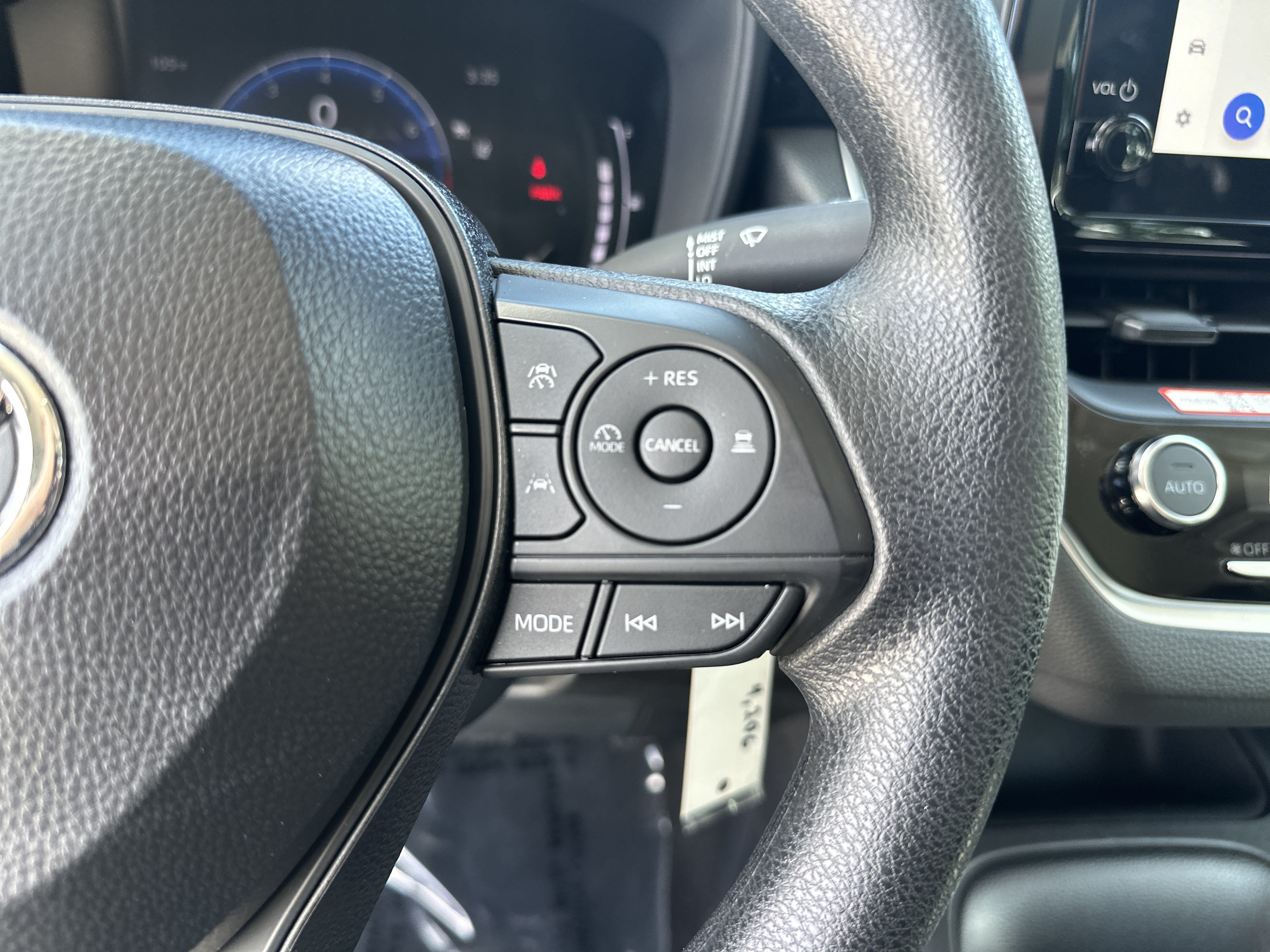 Certified 2026 Toyota Corolla LE FWD image 20