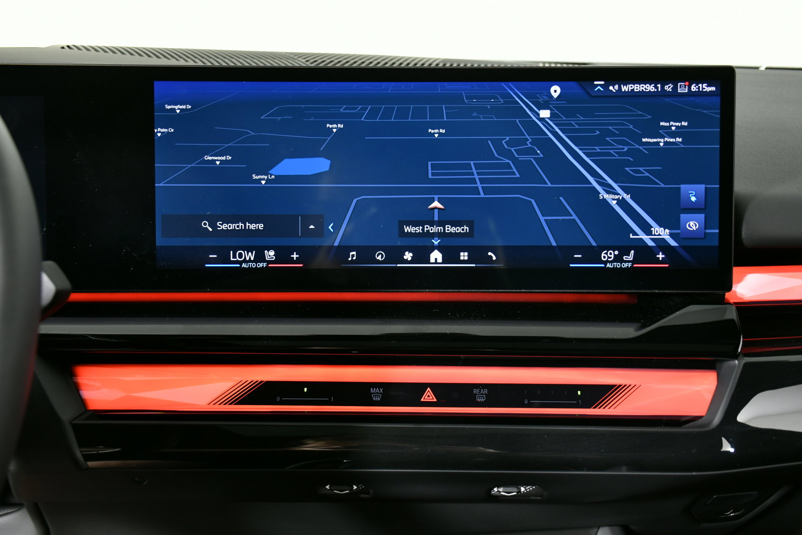 Used 2025 BMW i5 xDrive40 w/ Premium Package image 16