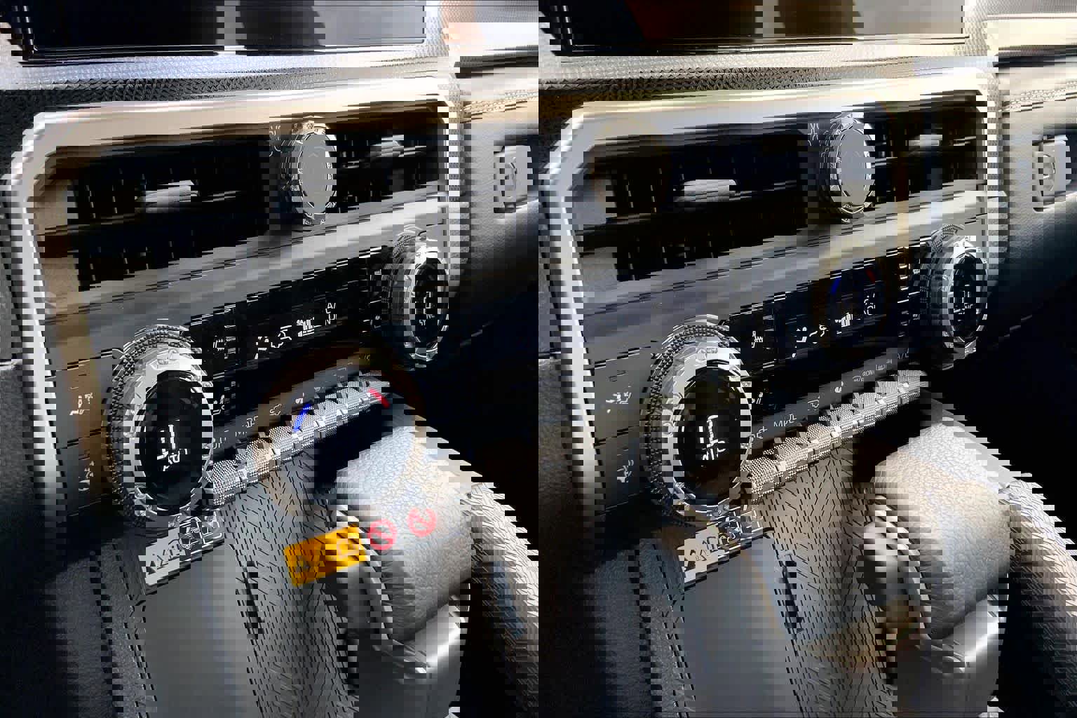 Used 2025 Toyota 4Runner Limited image 33