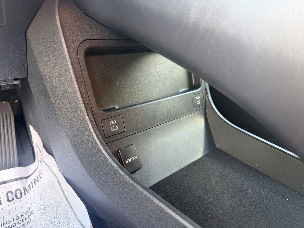 Used 2023 Subaru Solterra AWD image 14