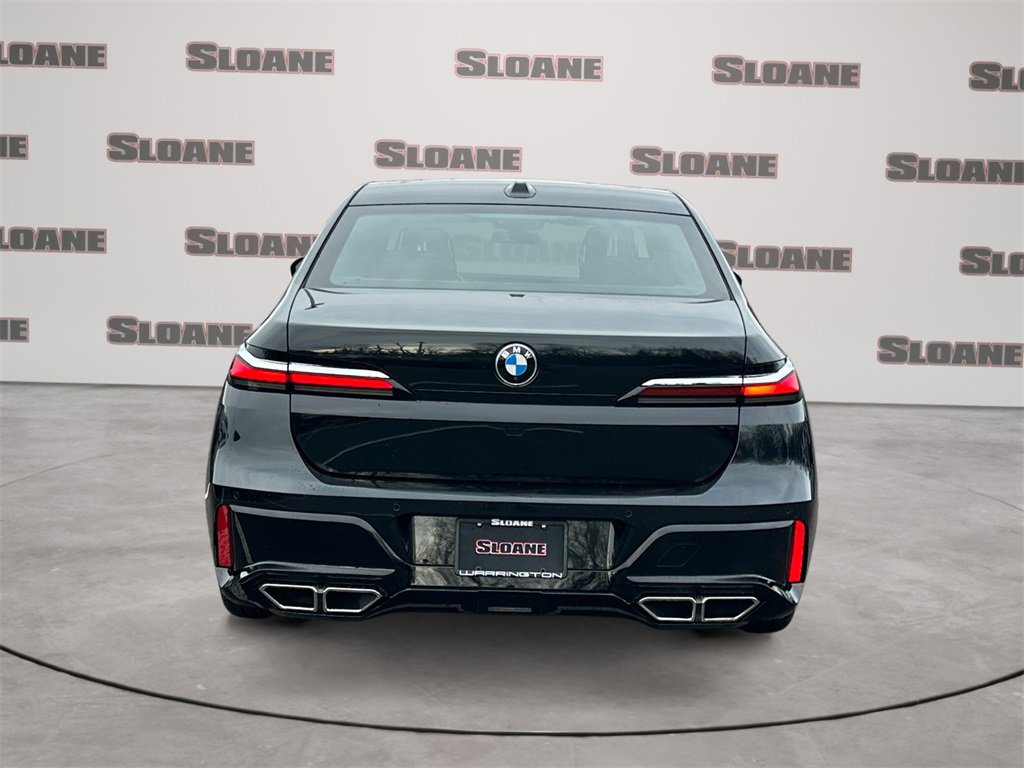 Used 2023 BMW 760i xDrive 760i xDrive w/ Executive Package image 4