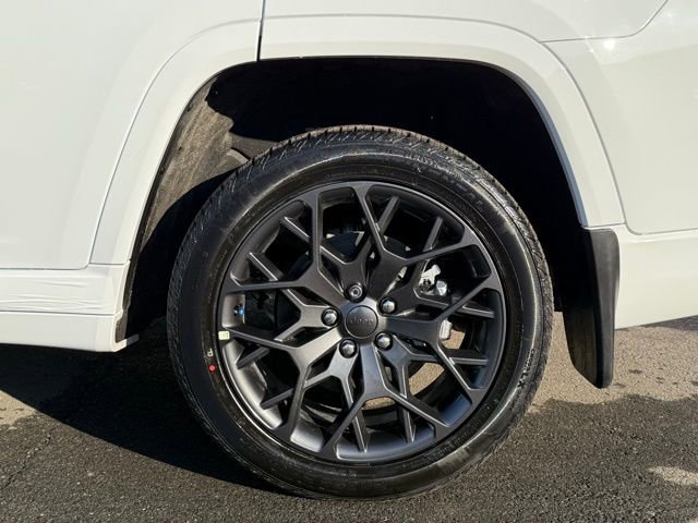 New 2026 Jeep Grand Cherokee L Summit image 20