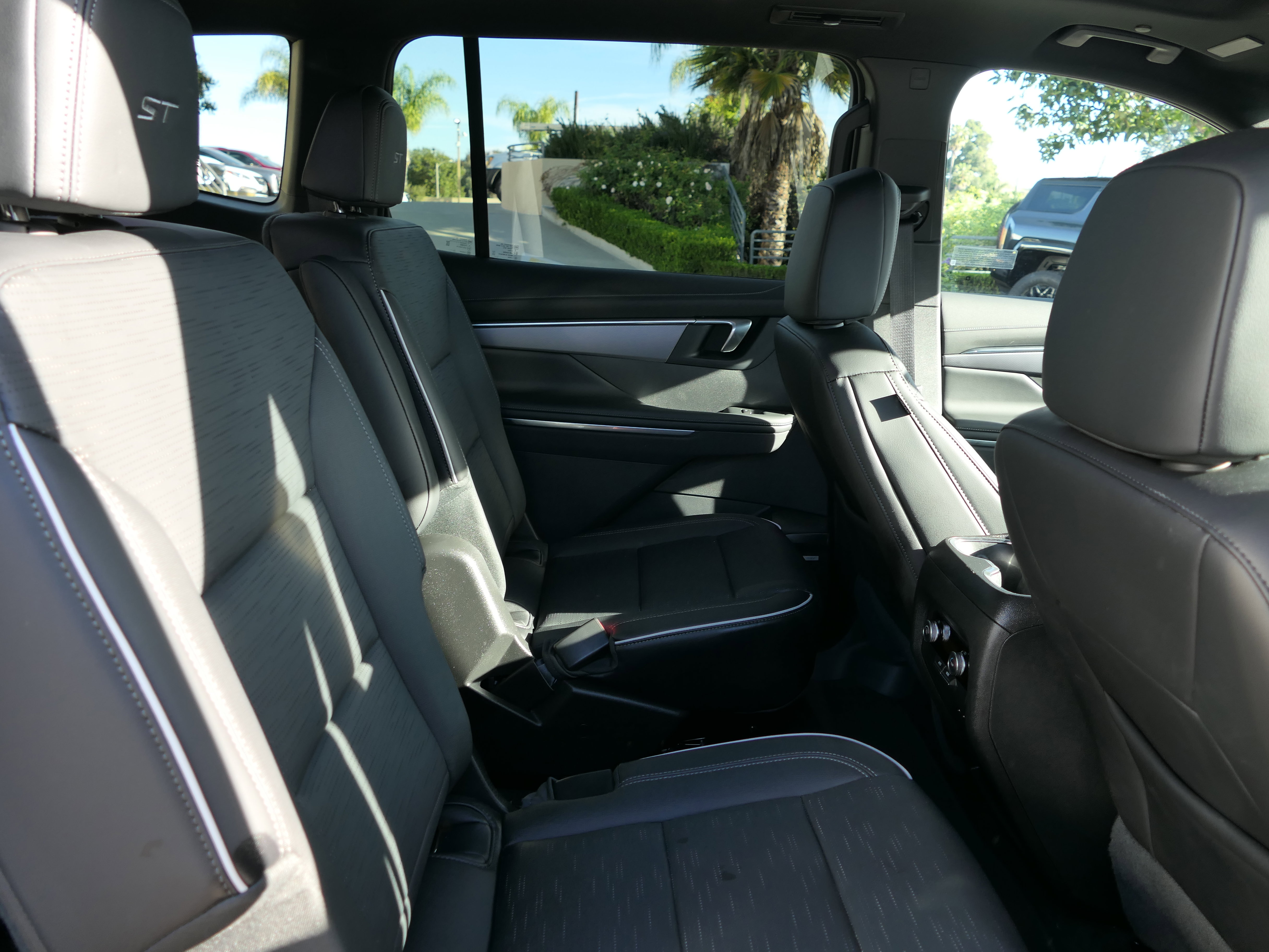 New 2026 Buick Enclave Sport Touring w/ Power Package image 24