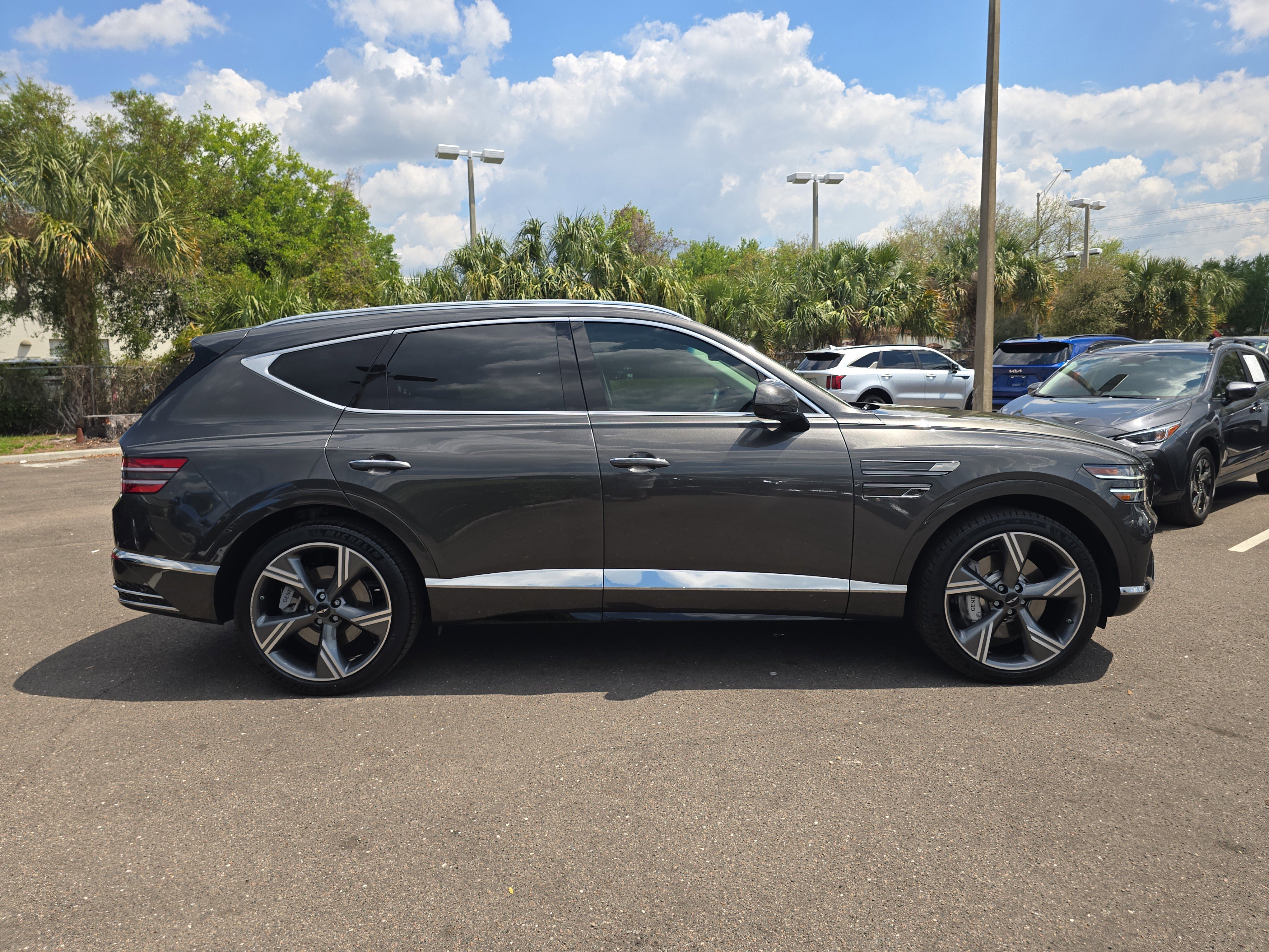 Used 2025 Genesis GV80 2.5T Prestige AWD/4WD image 9