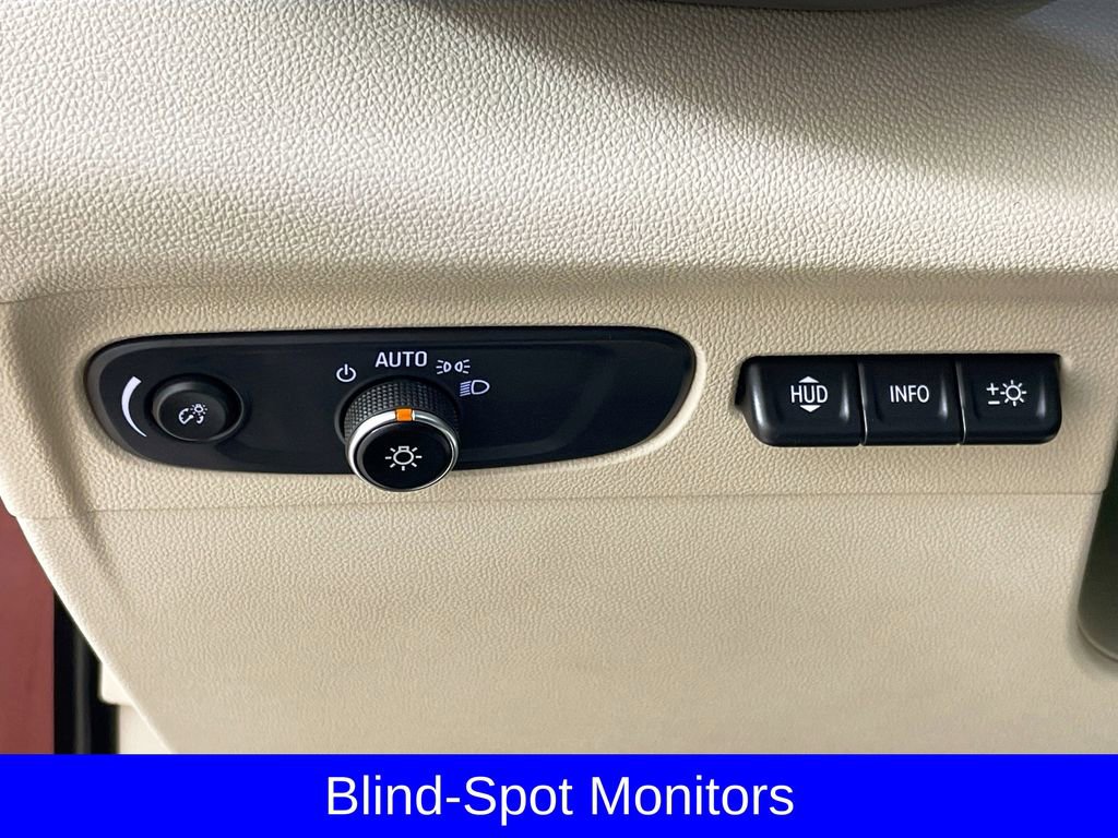 Used 2022 Buick Envision Avenir w/ Premium Seat Package image 12