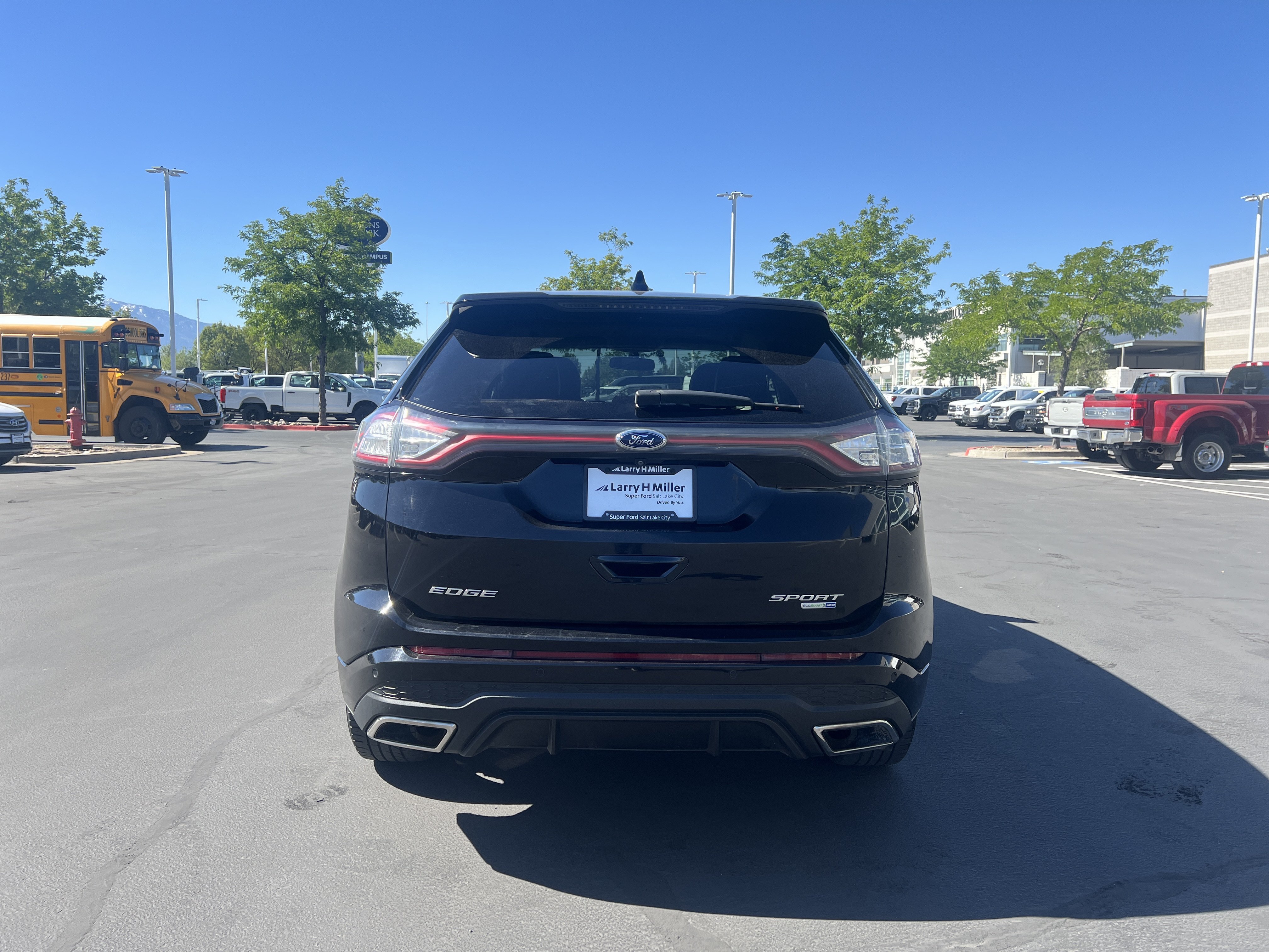 Used 2016 Ford Edge Sport w/ Cold Weather Package AWD/4WD image 4