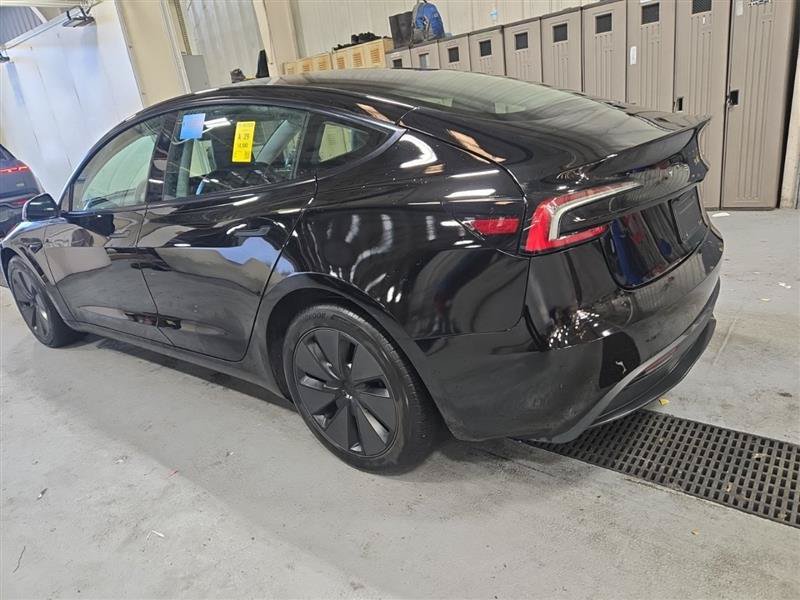 Used 2024 Tesla Model 3 RWD image 2