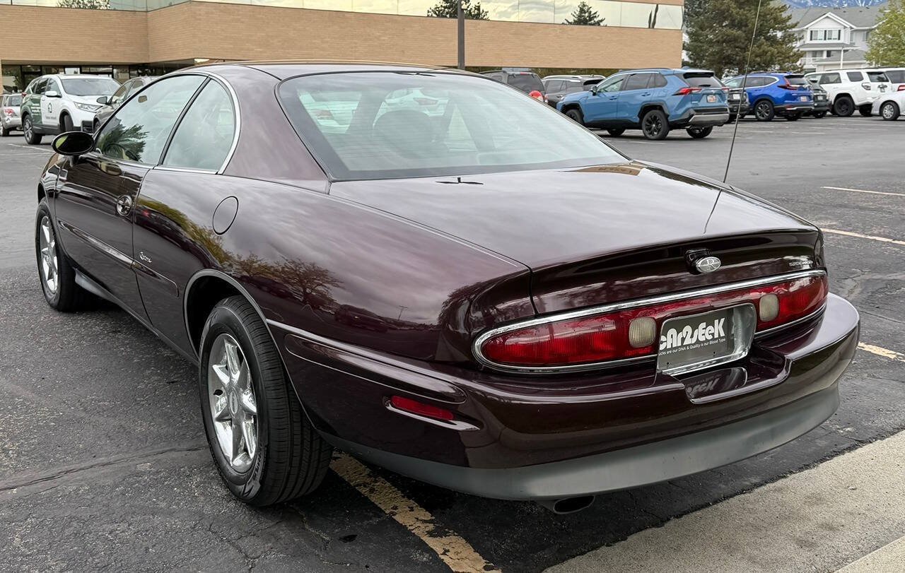 Used 1995 Buick Riviera Supercharged Coupe FWD image 11