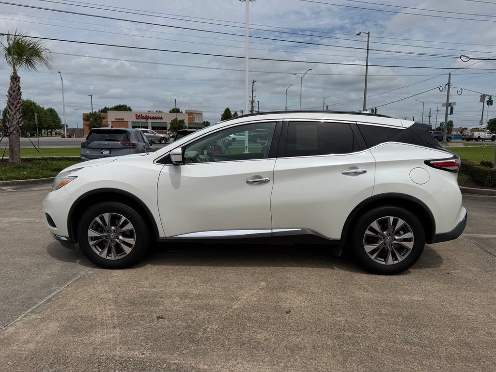 Used 2017 Nissan Murano SV FWD image 2