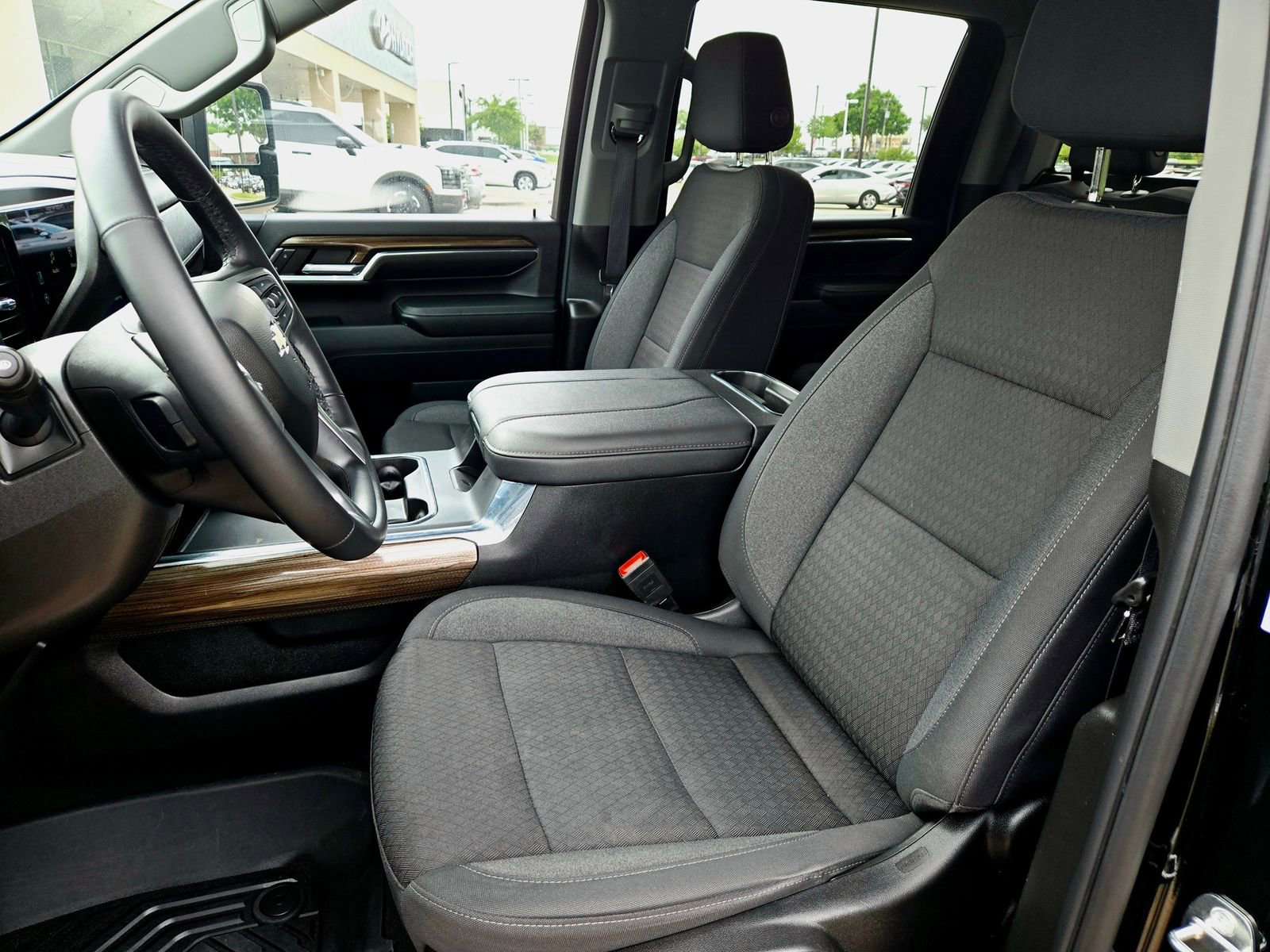 Used 2024 Chevrolet Silverado 2500 LT w/ Texas Edition AWD/4WD image 23